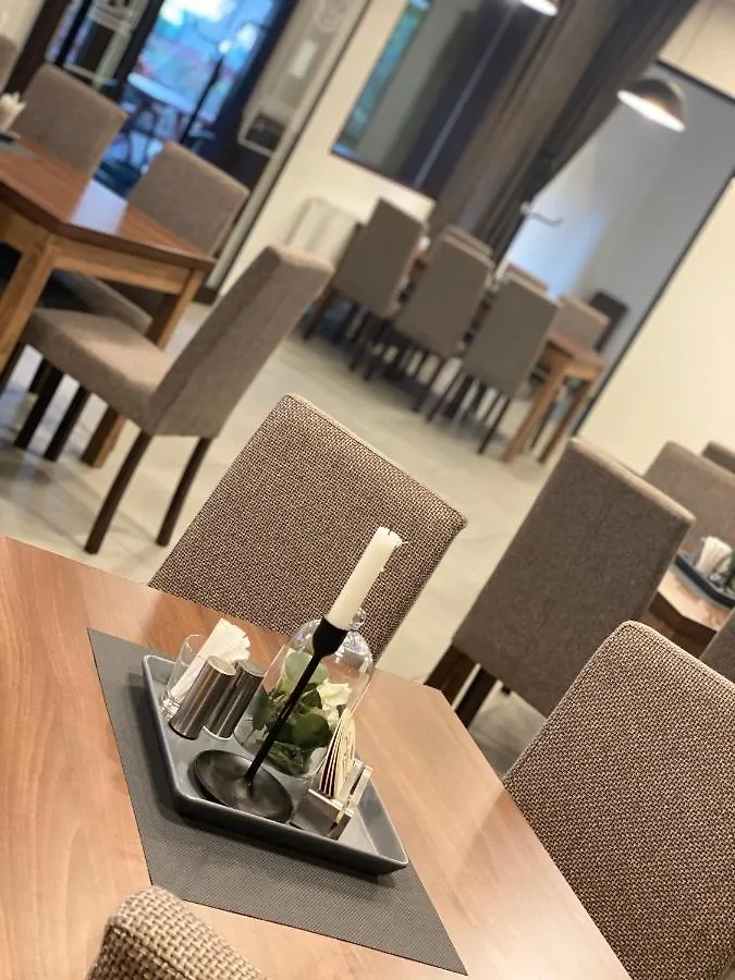 Hotel Zebetinsky Dvur برنو 3*,
